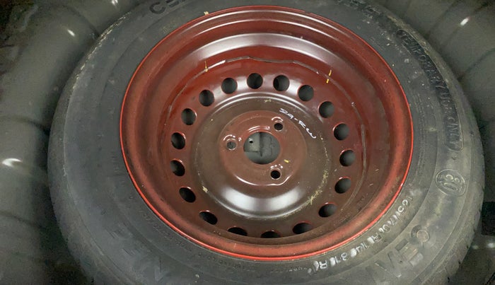 2022 Renault Kwid RXT 1.0 AMT (O), Petrol, Automatic, 24,936 km, Spare Tyre