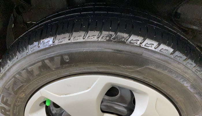 2023 Tata Tiago XT (O) PETROL, Petrol, Manual, 24,509 km, Right Rear Tyre Tread