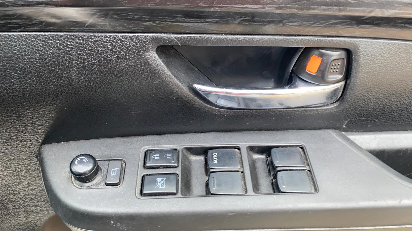 2020 Maruti XL6 ZETA MT, Petrol, Manual, 60,248 km, Driver Side Door Panels Control
