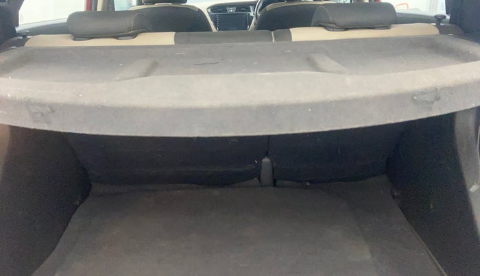 2017 Hyundai Elite i20 ASTA 1.2 (O), Petrol, Manual, 60,742 km, Boot Inside