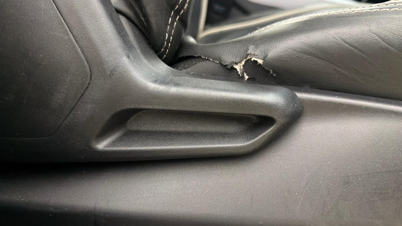 2022 Tata NEXON XM PLUS SUNROOF PETROL, Petrol, Manual, 60,341 km, Driver Side Adjustment Panel