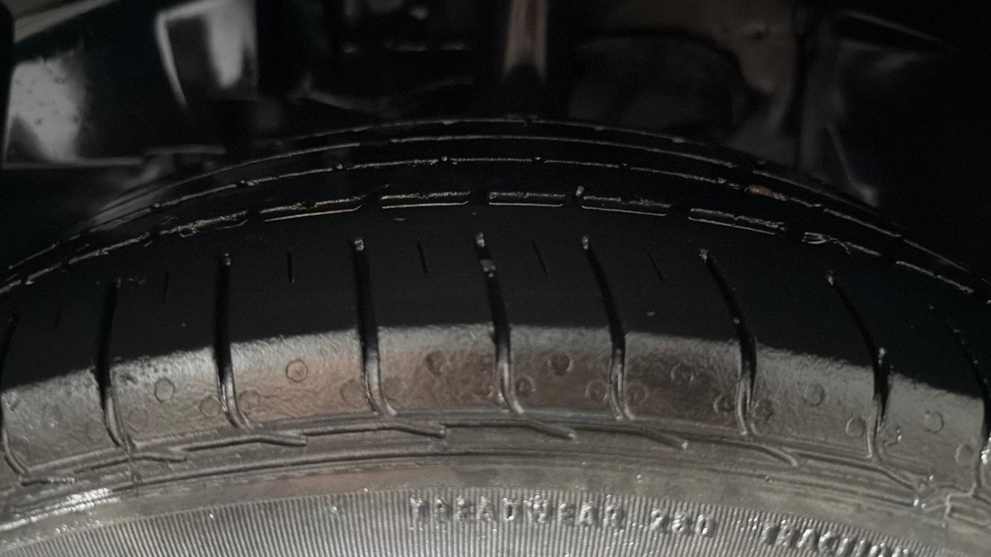 2022 Tata NEXON XM PLUS SUNROOF PETROL, Petrol, Manual, 60,341 km, Left Front Tyre Tread