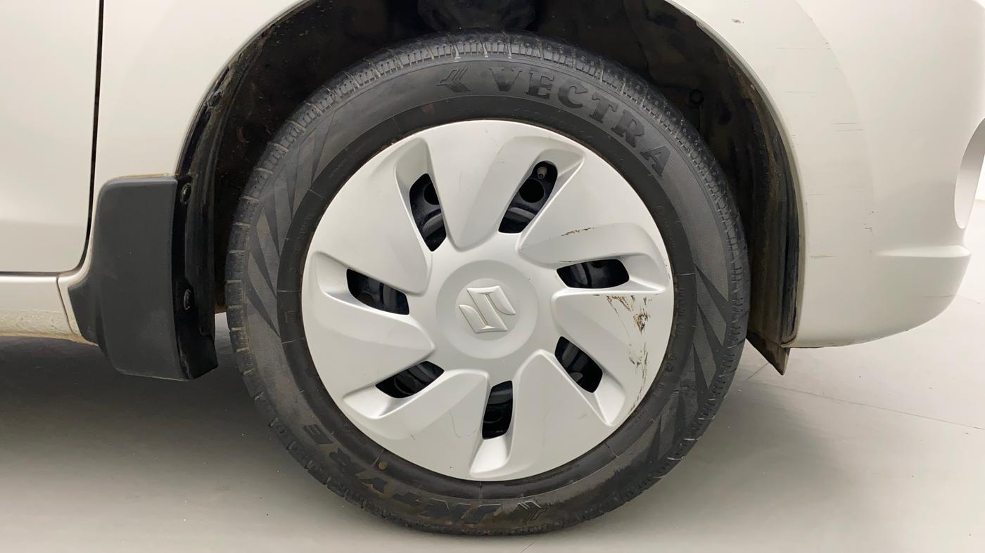 2016 Maruti Celerio ZXI AMT, Petrol, Automatic, 36,799 km, Right Front Wheel