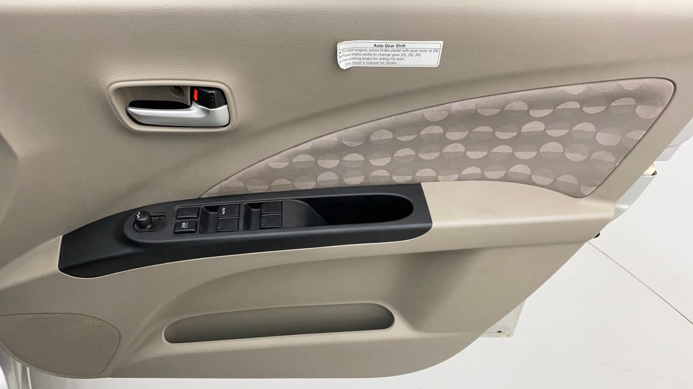 2016 Maruti Celerio ZXI AMT, Petrol, Automatic, 36,799 km, Driver Side Door Panels Control