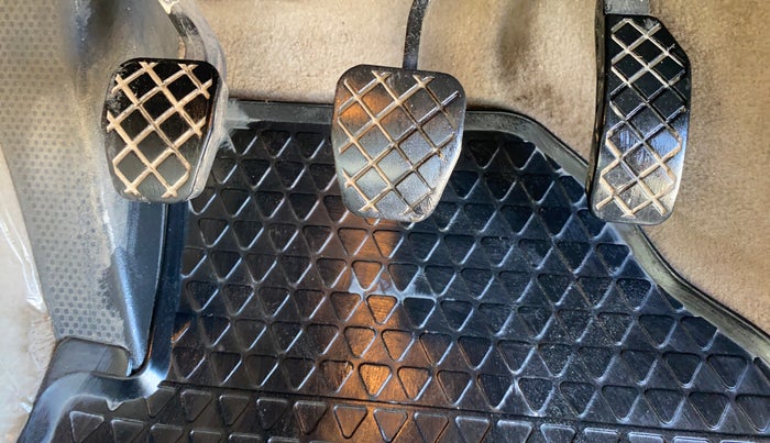 2019 Volkswagen Ameo HIGHLINE PLUS 1.5L 16 ALLOY, Diesel, Manual, 49,461 km, Pedals