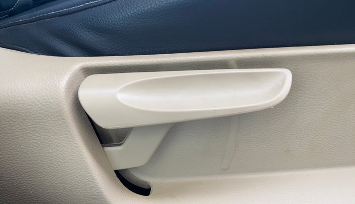 2019 Volkswagen Ameo HIGHLINE PLUS 1.5L 16 ALLOY, Diesel, Manual, 49,461 km, Driver Side Adjustment Panel