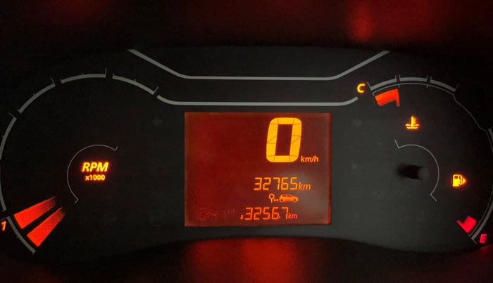 2020 Renault Kwid RXL, Petrol, Manual, 32,710 km, Odometer Image