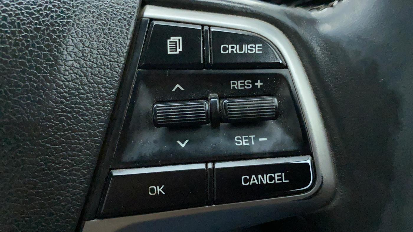 2017 Hyundai New Elantra 2.0 SX (O) AT, Petrol, Automatic, 51,668 km, Cruise Control