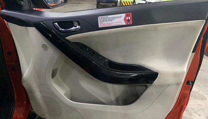 2022 Tata NEXON XZA PLUS PETROL DUAL TONE, Petrol, Automatic, 12,001 km, Driver Side Door Panels Control