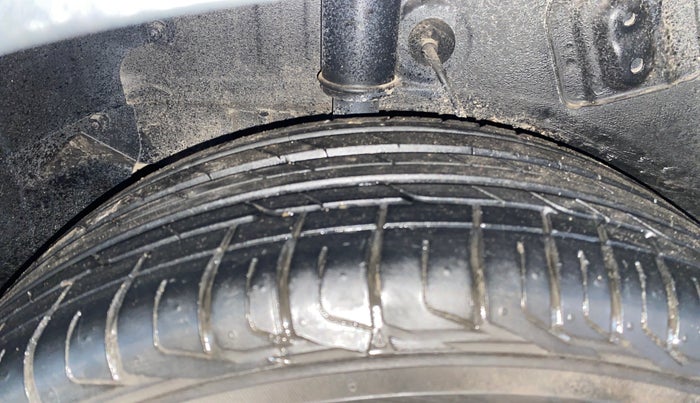 2022 Tata NEXON XZA PLUS PETROL DUAL TONE, Petrol, Automatic, 12,001 km, Right Rear Tyre Tread