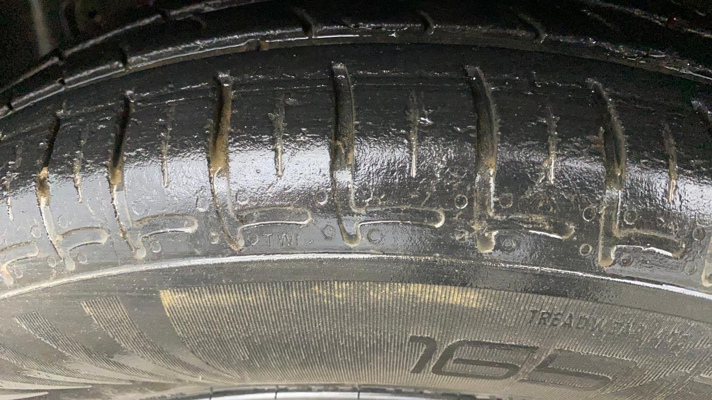 2019 Hyundai GRAND I10 NIOS SPORTZ AMT 1.2 KAPPA VTVT, Petrol, Automatic, 47,232 km, Left Front Tyre Tread