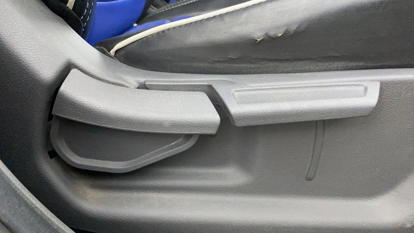 2019 Hyundai GRAND I10 NIOS SPORTZ AMT 1.2 KAPPA VTVT, Petrol, Automatic, 47,232 km, Driver Side Adjustment Panel