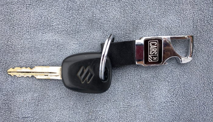 2019 Maruti Alto K10 VXI P, Petrol, Manual, 17,823 km, Key Close Up