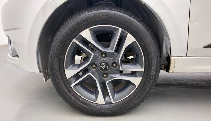 2017 Tata TIGOR XZA PETROL, Petrol, Automatic, 62,581 km, Left Front Wheel