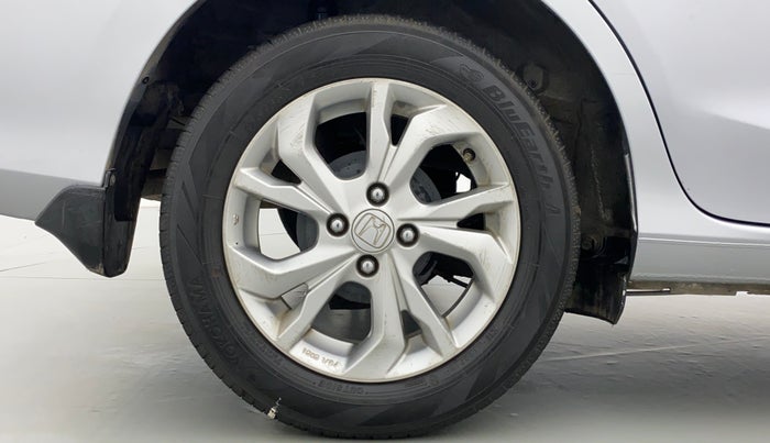 2018 Honda Amaze 1.5 V CVT I-DTEC, Diesel, Automatic, 75,137 km, Right Rear Wheel