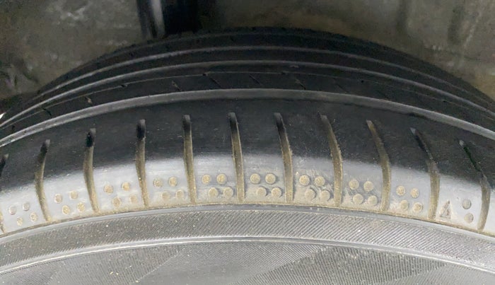 2018 Honda Amaze 1.5 V CVT I-DTEC, Diesel, Automatic, 75,137 km, Right Rear Tyre Tread