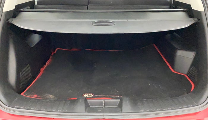 2019 MG HECTOR SHARP HYBRID 1.5 PETROL, Petrol, Manual, 62,427 km, Boot Inside
