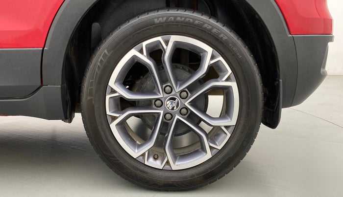 2021 Skoda KUSHAQ STYLE 1.5L TSI MT, Petrol, Manual, 17,136 km, Left Rear Wheel