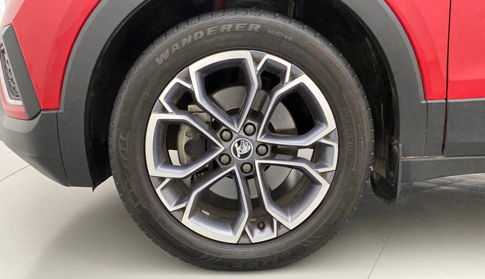 2021 Skoda KUSHAQ STYLE 1.5L TSI MT, Petrol, Manual, 17,136 km, Left Front Wheel
