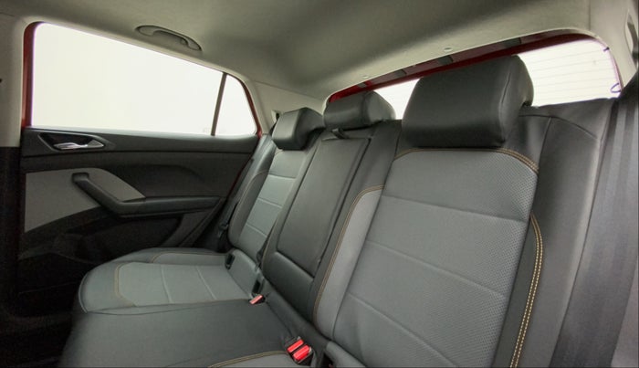 2021 Skoda KUSHAQ STYLE 1.5L TSI MT, Petrol, Manual, 17,136 km, Right Side Rear Door Cabin