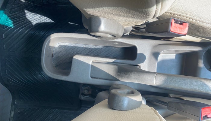 2015 Hyundai i10 MAGNA 1.1, Petrol, Manual, 83,365 km, Driver Side Adjustment Panel