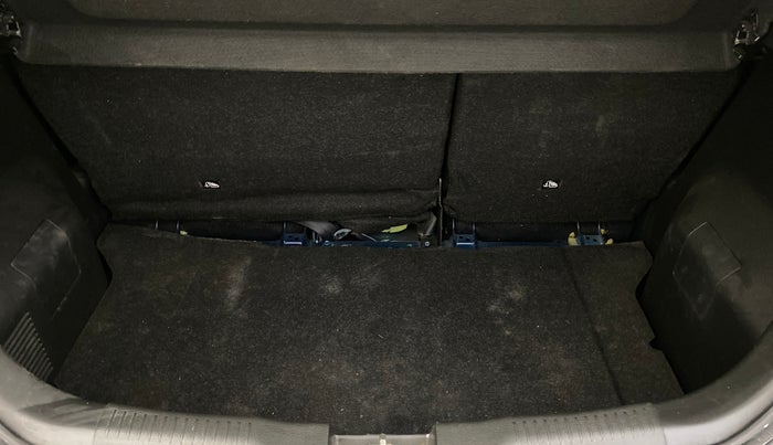 2020 Maruti IGNIS ALPHA 1.2, Petrol, Manual, 83,864 km, Boot Inside