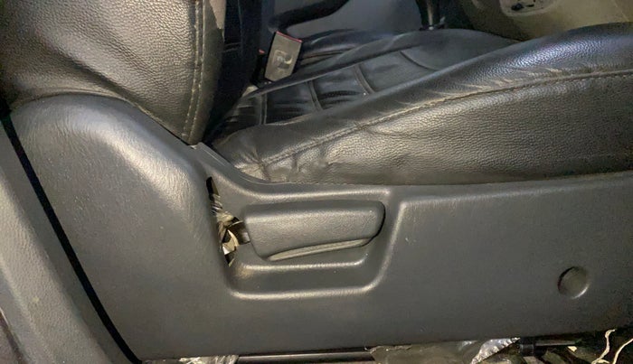 2019 Maruti Alto K10 VXI, Petrol, Manual, 22,583 km, Driver Side Adjustment Panel