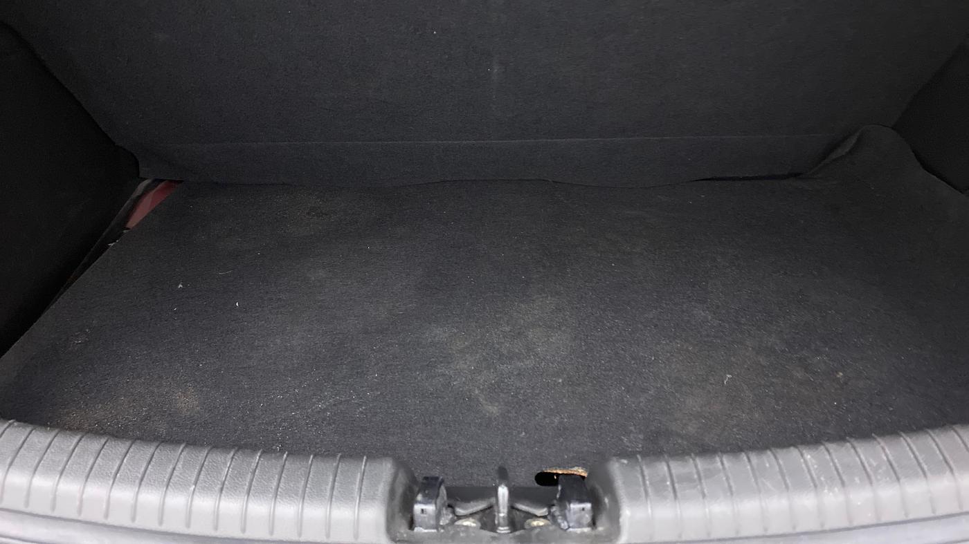 2019 Hyundai Grand i10 SPORTZ AT 1.2 KAPPA VTVT, Petrol, Automatic, 99,758 km, Boot Inside