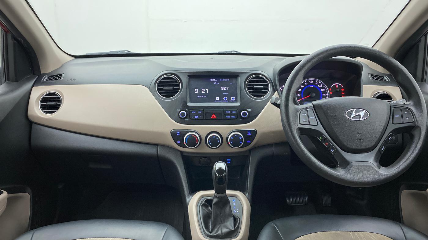 2019 Hyundai Grand i10 SPORTZ AT 1.2 KAPPA VTVT, Petrol, Automatic, 99,758 km, Dashboard