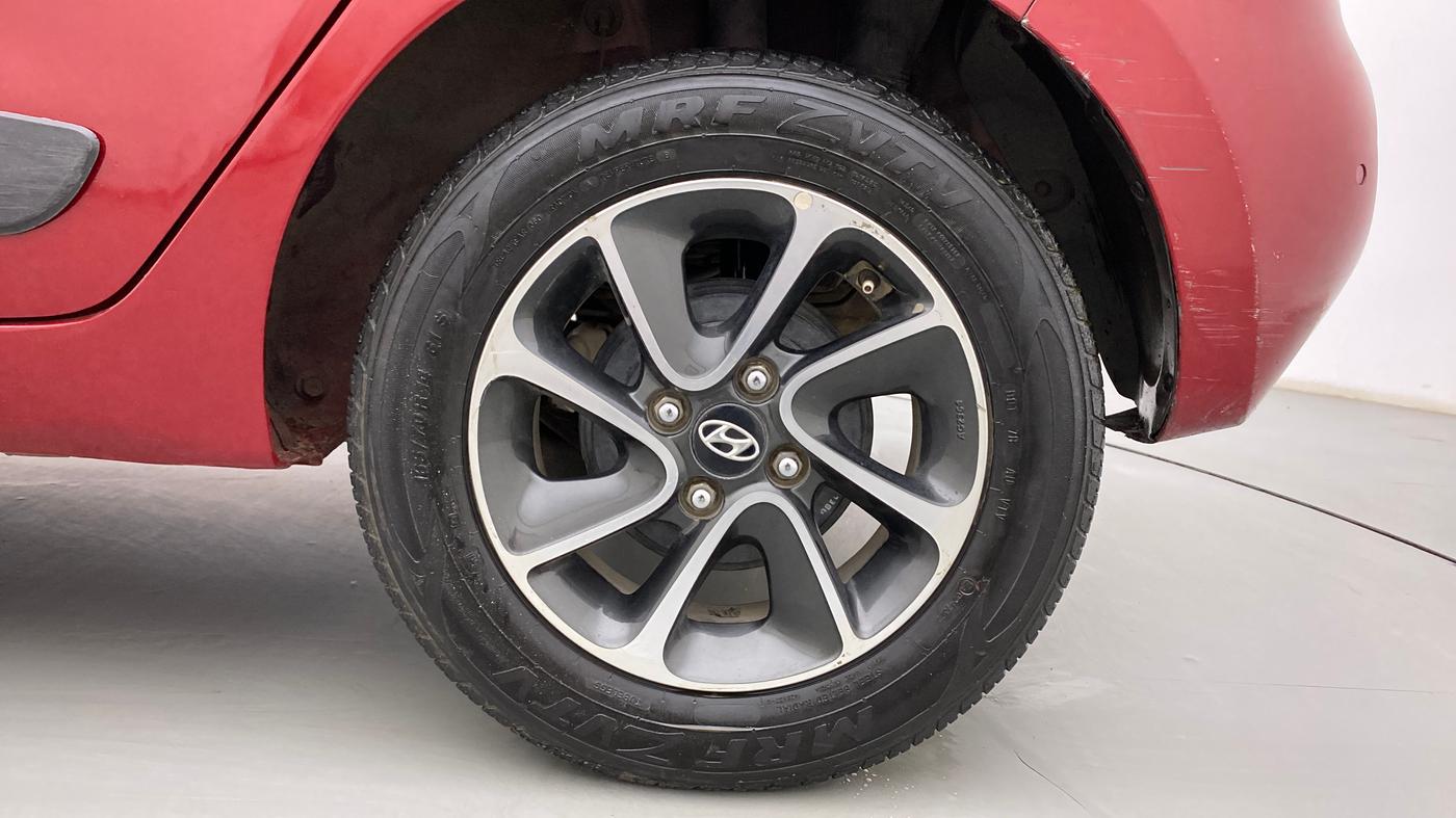 2019 Hyundai Grand i10 SPORTZ AT 1.2 KAPPA VTVT, Petrol, Automatic, 99,758 km, Left Rear Wheel