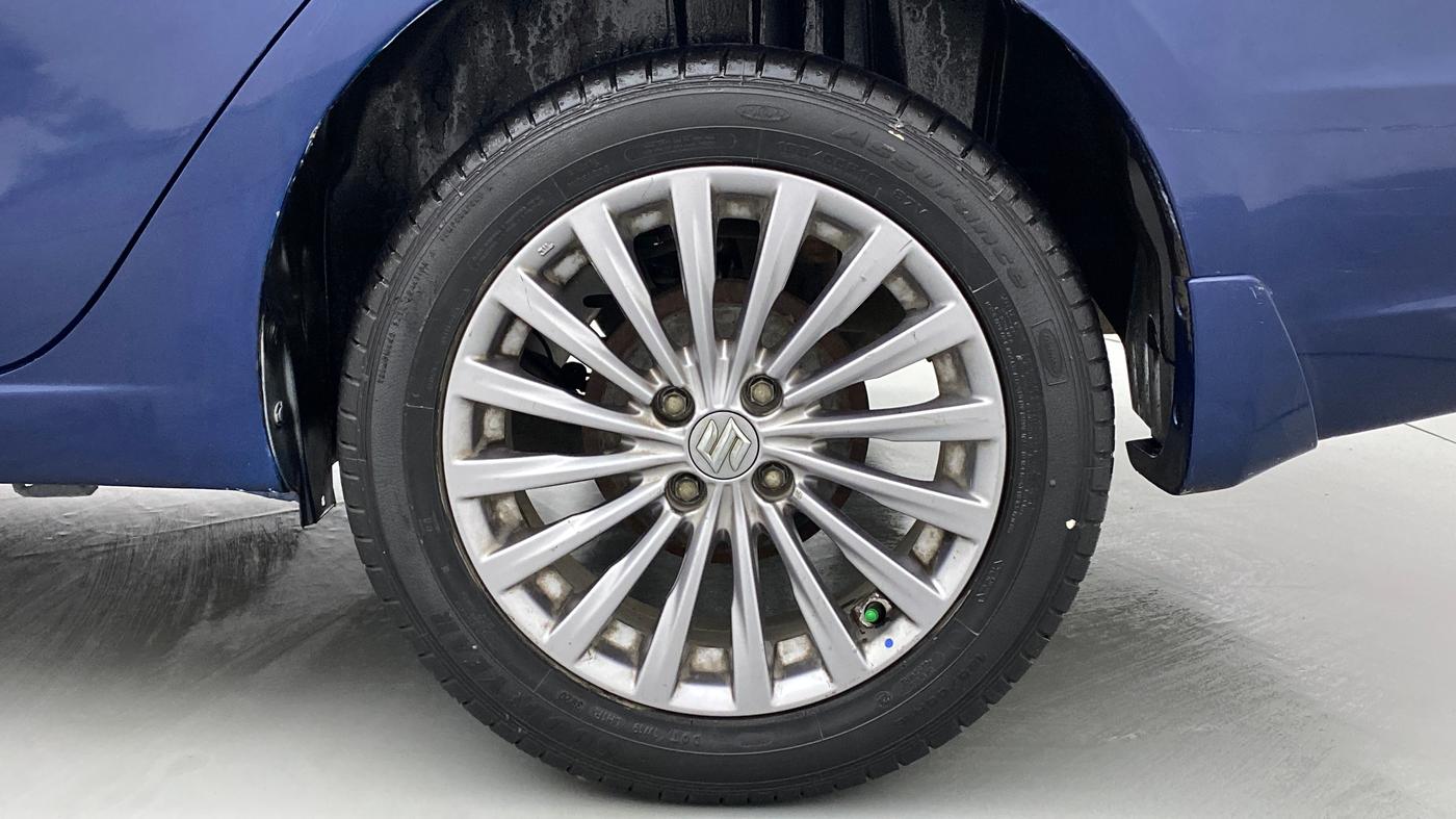 2017 Maruti Ciaz ALPHA DIESEL 1.3, Diesel, Manual, 79,719 km, Left Rear Wheel