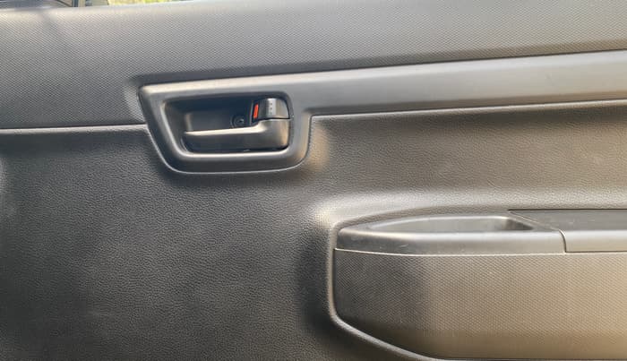 2021 Maruti S PRESSO VXI+, Petrol, Manual, 55,600 km, Driver Side Door Panels Control