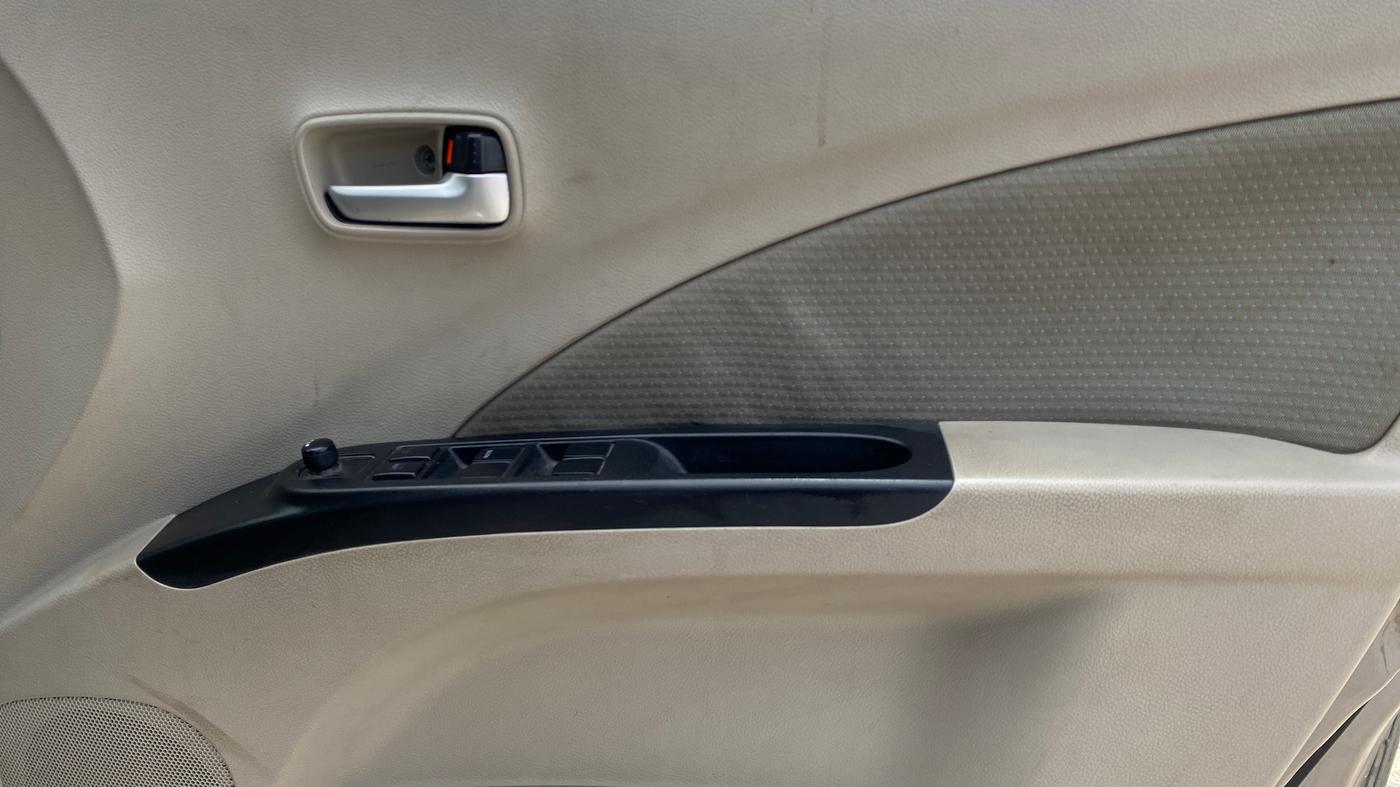 2018 Maruti Celerio ZXI, Petrol, Manual, 51,611 km, Driver Side Door Panels Control