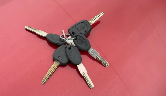 2018 Hyundai Grand i10 MAGNA 1.2 KAPPA VTVT, Petrol, Manual, 43,078 km, Key Close Up