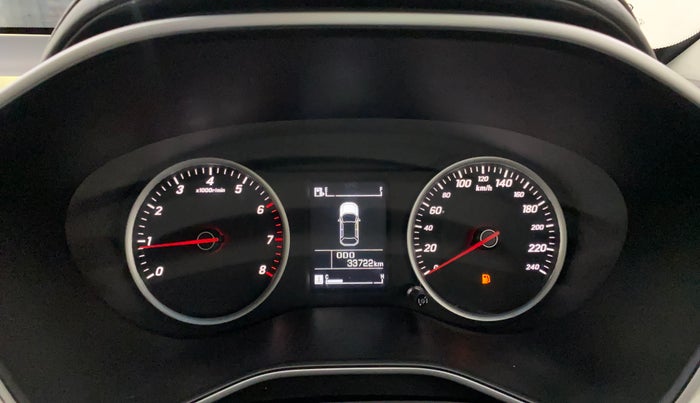 2021 MG HECTOR PLUS SUPER 1.5 PETROL TURBO HYBRID MT 7-STR, Petrol, Manual, 33,722 km, Odometer Image