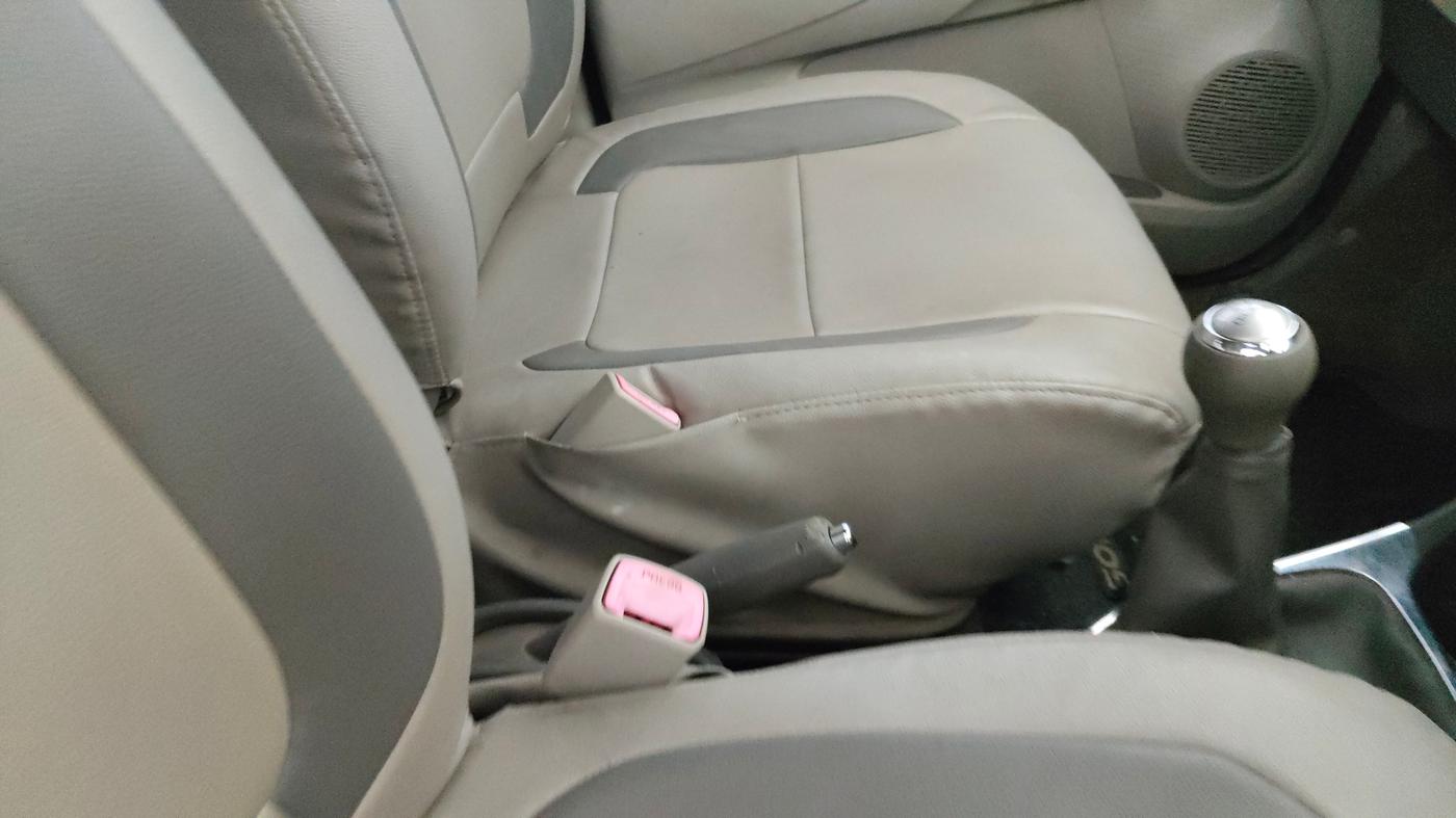2014 Toyota Etios Liva TRD SPORTIVO PETROL, Petrol, Manual, 47,939 km, Gear Lever