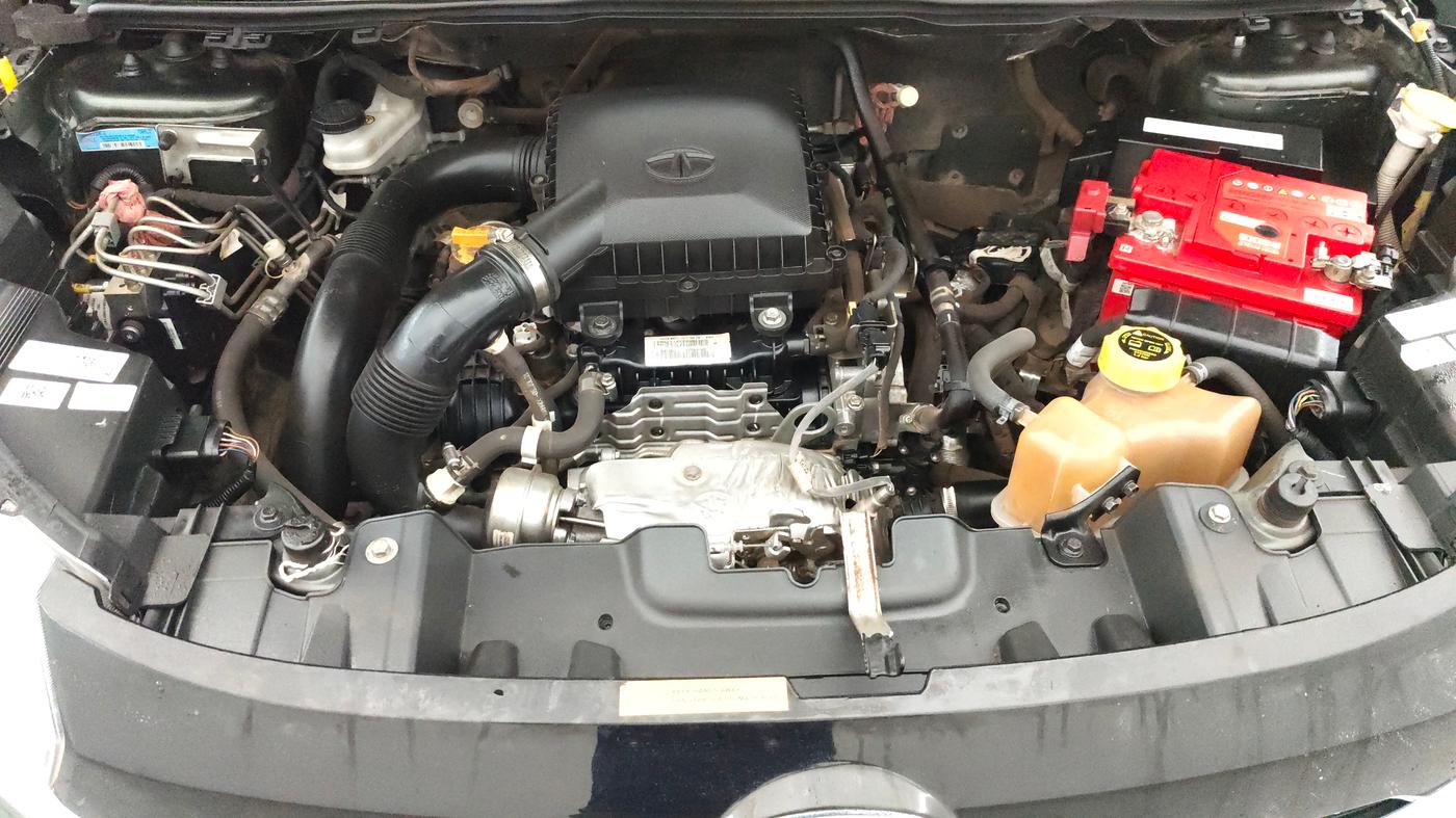 2021 Tata NEXON XMA SUNROOF PETROL, Petrol, Automatic, 65,225 km, Engine View