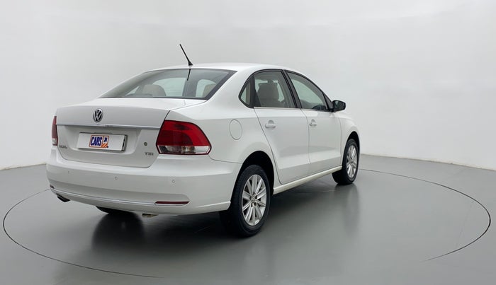 2016 Volkswagen Vento HIGHLINE 1.2 TSI AT, Petrol, Automatic, 74,175 km, Right Back Diagonal