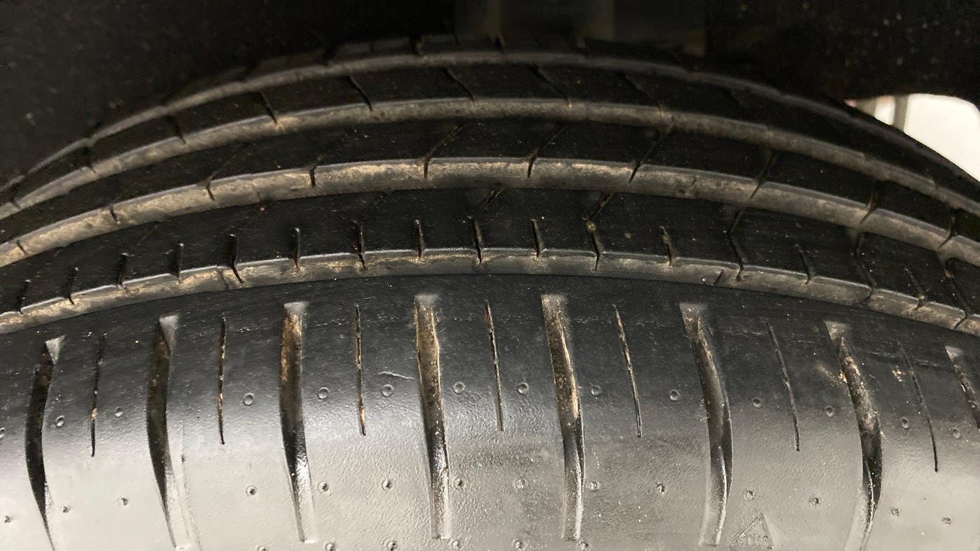 2020 Maruti Baleno ZETA CVT PETROL 1.2, Petrol, Automatic, 7,078 km, Right Rear Tyre Tread