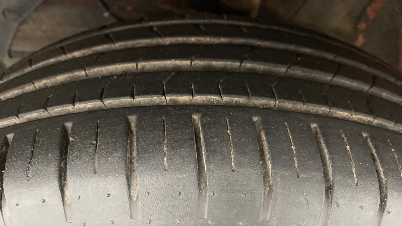 2020 Maruti Baleno ZETA CVT PETROL 1.2, Petrol, Automatic, 7,078 km, Left Front Tyre Tread