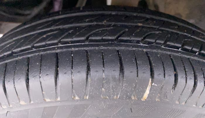 2016 Tata Nano TWIST XTA, Petrol, Automatic, 35,613 km, Left Front Tyre Tread