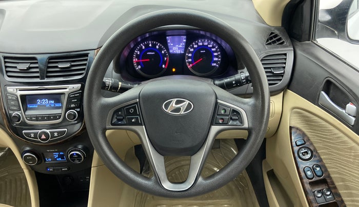 2015 Hyundai Verna FLUIDIC 4S 1.6 VTVT S, Petrol, Manual, 47,742 km, Steering Wheel Close Up