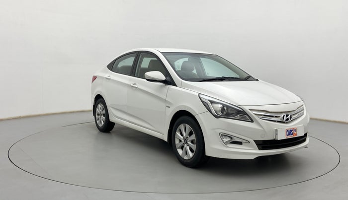 2015 Hyundai Verna FLUIDIC 4S 1.6 VTVT S, Petrol, Manual, 47,742 km, Right Front Diagonal