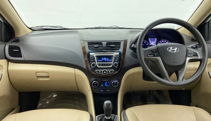 2015 Hyundai Verna FLUIDIC 4S 1.6 VTVT S, Petrol, Manual, 47,742 km, Dashboard