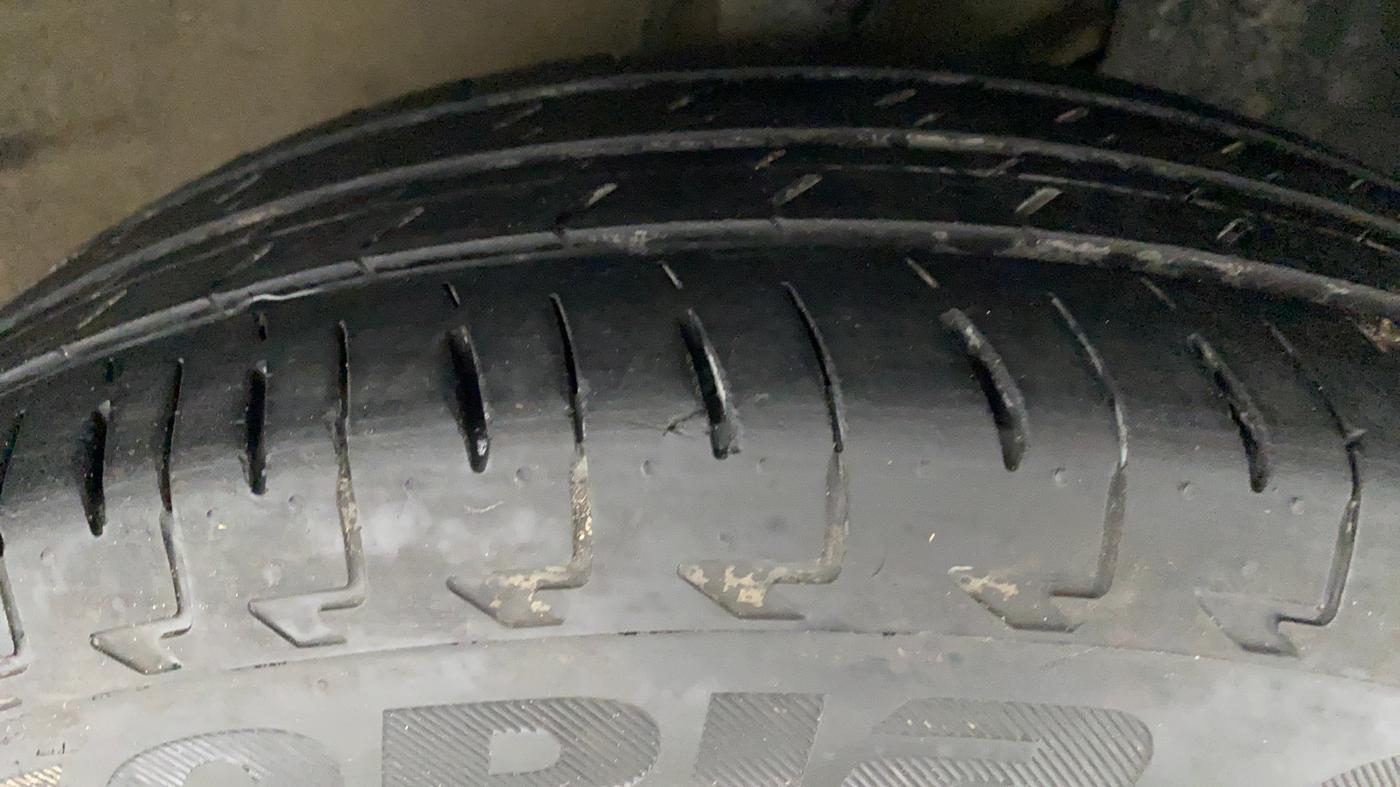 2021 Maruti Celerio VXI d, Petrol, Manual, 11,828 km, Right Front Tyre Tread