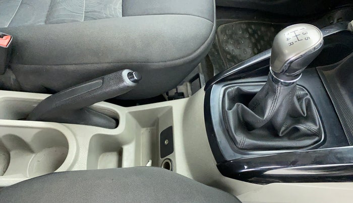 2014 Ford Ecosport 1.5 TREND TI VCT, Petrol, Manual, 79,175 km, Gear Lever