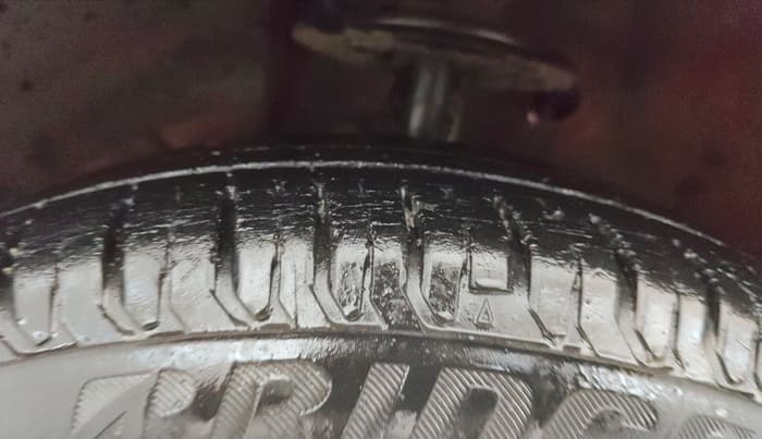 2017 Maruti Dzire ZXI PLUS AMT, Petrol, Automatic, 26,211 km, Left Front Tyre Tread