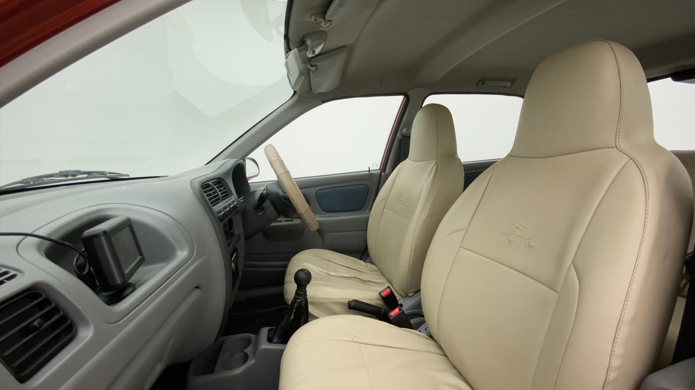 2012 Maruti Alto K10 VXI, Petrol, Manual, 45,083 km, Right Side Front Door Cabin
