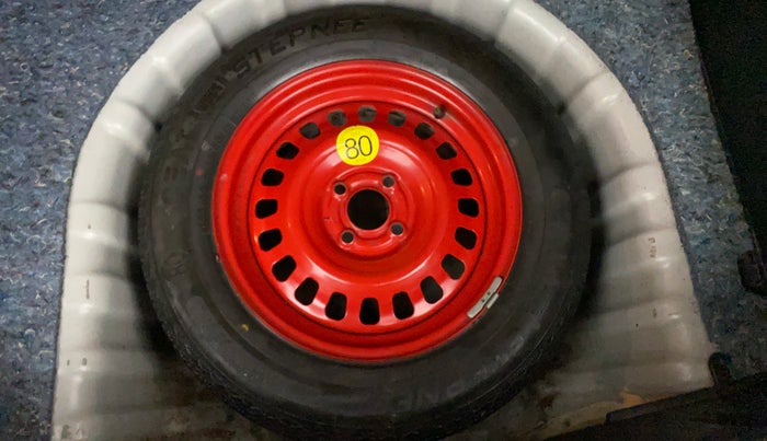 2022 Nissan MAGNITE XV PREMIUM DUAL TONE, Petrol, Manual, 59,286 km, Spare Tyre