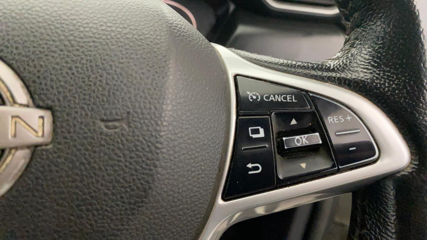 2022 Nissan MAGNITE XV PREMIUM DUAL TONE, Petrol, Manual, 59,286 km, Adaptive Cruise Control